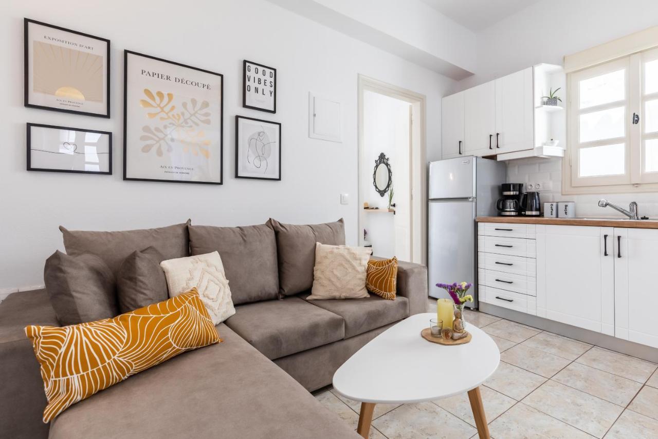 Jasmine Guesthouse Skópelos Eksteriør bilde